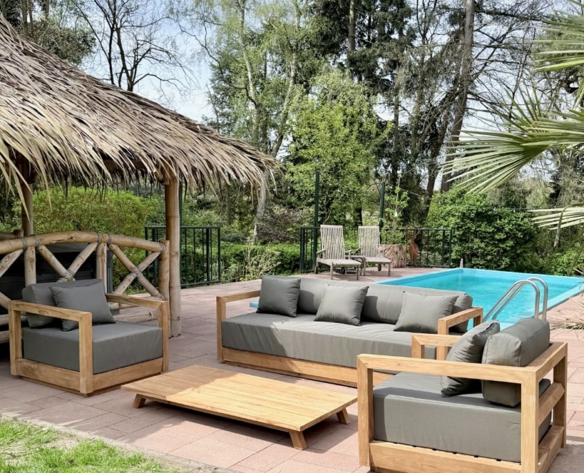 luxe-lounge-set-massief-teakhout-indoteak-1 Luxe teakhouten loungeset met bank, fauteuils en tafel – massief teak tuinset